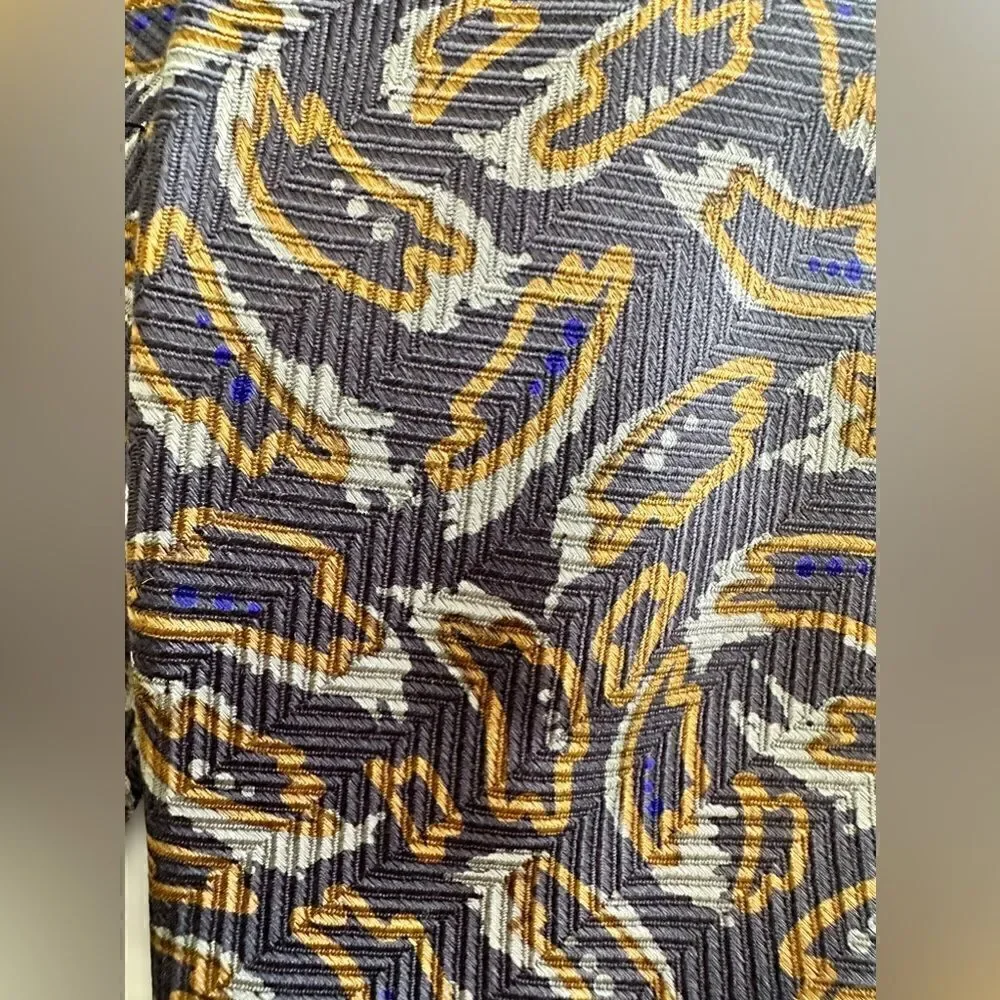 Giorgio Armani mens dark blue geometric print neck tie